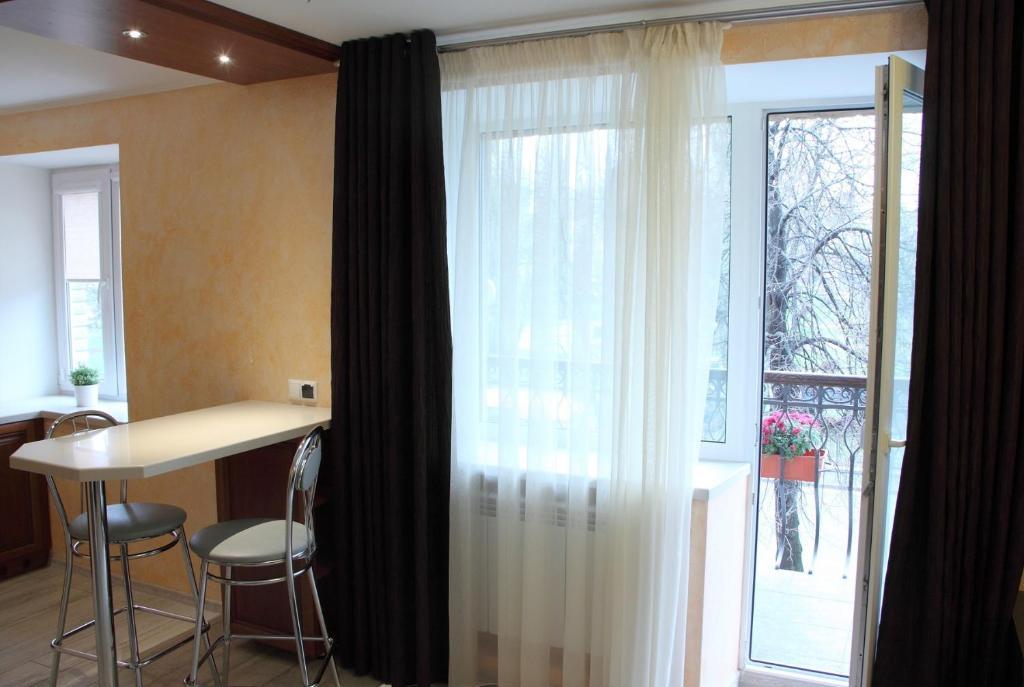 Apartment on Prospekt Mira Tschernihiw Exterior foto